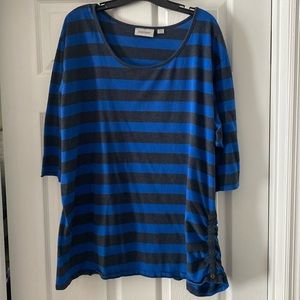 Black & Blue striped 3/4 sleeve tee